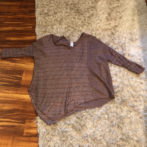 Sweater - Picture 3 of 3